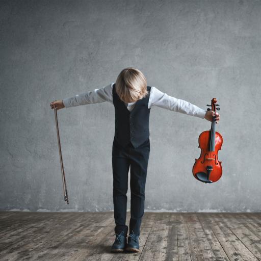 Children with violin